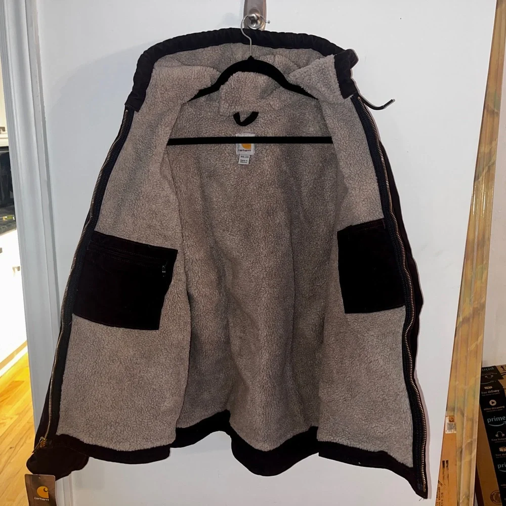 Women’s Carhartt Purple Hooded Winter Jacket XXL - Picture 2 of 3